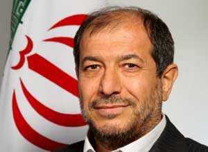 وزير داخلية ايران يتهم الاستخبارات الاميركية  وراء تفجير المسجد 