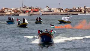 غرق فتى فلسطيني بعد مطاردة الزوراق الاسرائيلية قوراب صيادين قبالة رفح