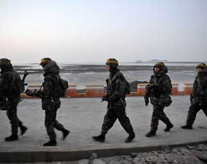 كوريا الشمالية تهدد الجنوبية بالقصف   