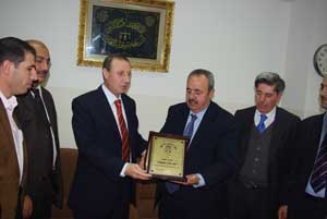 نقابة المحامين تكرّم الوزير طبيشات