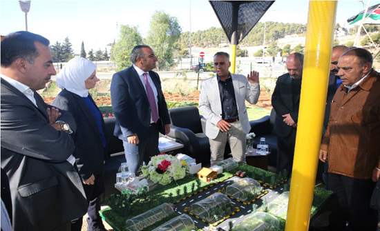 الشواربة يفتتح المرحلة الثانية لمشاتل غمدان