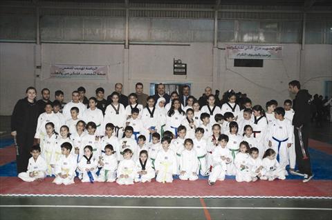 مركز الشهيد هزاع المجالي للتايكواندو يكرم أبطاله 