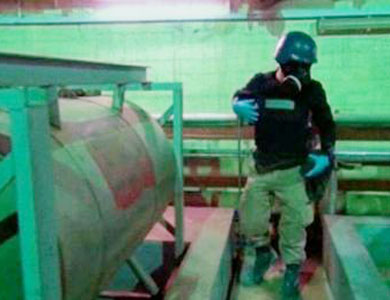 مصادر: أسلحة سوريا الكيماوية قد يجري تدميرها في البحر