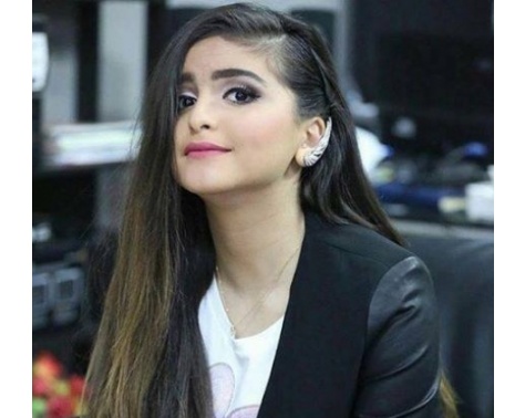 بالصورة - حلا الترك من دون ماكياج.. وتفاصيل وجهها تظهر للمرة الأولى بالصورة - حلا الترك من دون ماكياج.. وتفاصيل وجهها تظهر للمرة الأولى