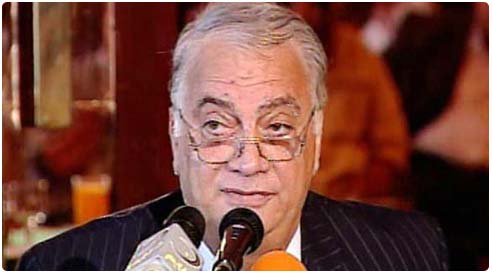 القضاء يثبّت زاهر رئيساً لاتحاد الكرة المصري