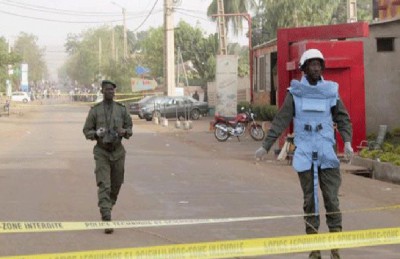 مسلحون يهاجمون قاعدة للأمم المتحدة بشمال مالي