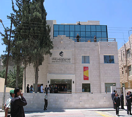 "آفاق الجنوب" .. معرض تنسيق الزهور الياباني في المتحف الوطني