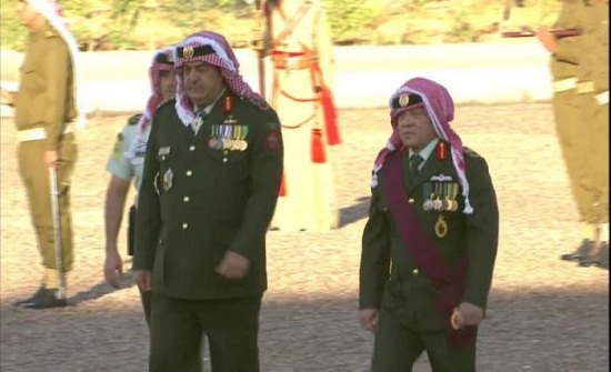 صور : بحضور الملك ... بدء فعاليات استعراض العلم صور : بحضور الملك ... بدء فعاليات استعراض العلم