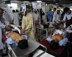 أربعون قتيلا في هجوم بباكستان   