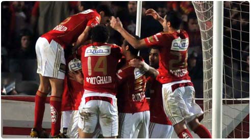 الأهلي يفلت من خسارة محققة