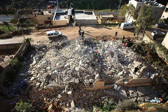 قلق اسرائيلي من حملات تبرع فلسطينية لاعادة بناء منازل الشهداء