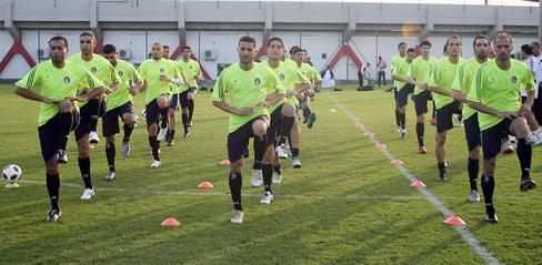 منتخبنا الوطني يختبر جهوزيته أمام البحرين