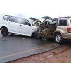 5 اصابات اثر حادث تصادم في منطقة المنارة بعمان  