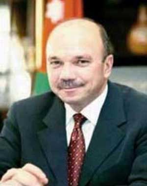 رئيس مجلس النواب يستقبل السفير القطري في عمان 