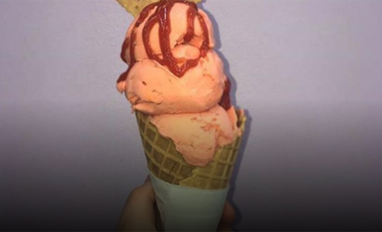 بالفيديو: للمرة الأولى من نوعها.. آيس كريم بنكهة الكاتشب