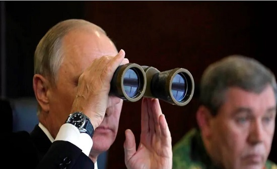 في خضم أزمة أوكرانيا المشتعلة.. روسيا توجه 3 رسائل سياسية