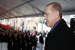 أردوغان: "الجيش الحر" حركة مقاومة ولا علاقة له بالإرهاب أردوغان: "الجيش الحر" حركة مقاومة ولا علاقة له بالإرهاب