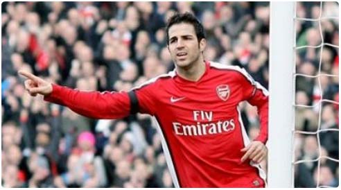 مورينيو يسعى لخطف فابريغاس قبل برشلونة