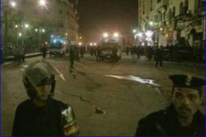 مقتل وجرح عدد من الاشخاص في انفجار امام كنيسة في الاسكندرية 