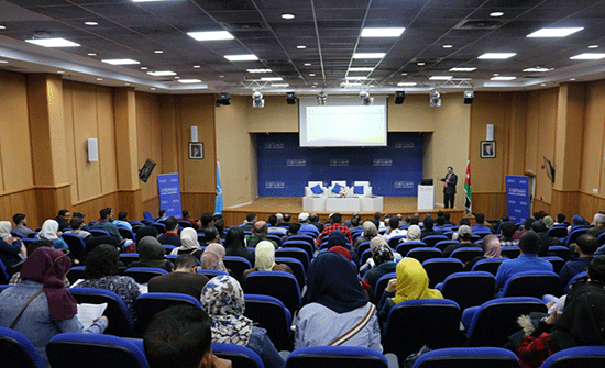 محاضرة"التعليم في ظلال الثورة الصناعية الرابعة" في جامعة الزرقاء محاضرة"التعليم في ظلال الثورة الصناعية الرابعة" في جامعة الزرقاء