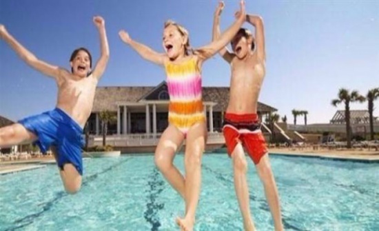 إحذروا.. القفز في المياه الباردة خطر على صحة الأولاد!