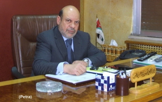 مطالب بتمديد أوامر الدفاع لإدامة الحماية للعمال مطالب بتمديد أوامر الدفاع لإدامة الحماية للعمال