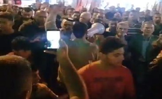 بالصور : مسيرة في السلط ضد قانون الضريبة بالصور : مسيرة في السلط ضد قانون الضريبة