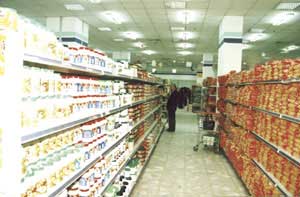 الاستهلاكية المدنية تستكمل تزويد اسواقها بالمواد الغذائية 