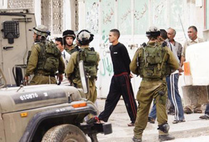 الاحتلال يعتقل 6 فلسطينيين في الضفة الغربية 