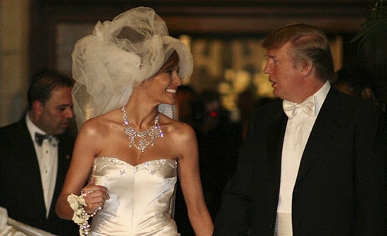 “ميلانيا بصقت عليه وإيفانكا تحتقره” .. تسجيلات مثيرة لترامب عن ليلة دخلته وكيف كان أداؤه!