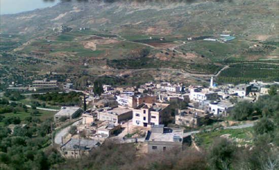 راجب طبيعة ساحرة تفتقر لخدمات البنى التحتية