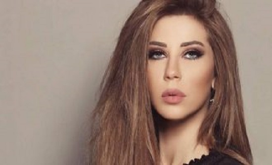 بالفيديو : رقص كارلا حداد المثير في سهرة راس السنة وسخرية بسبب ظهور ملابسها الداخلية بالفيديو : رقص كارلا حداد المثير في سهرة راس السنة وسخرية بسبب ظهور ملابسها الداخلية