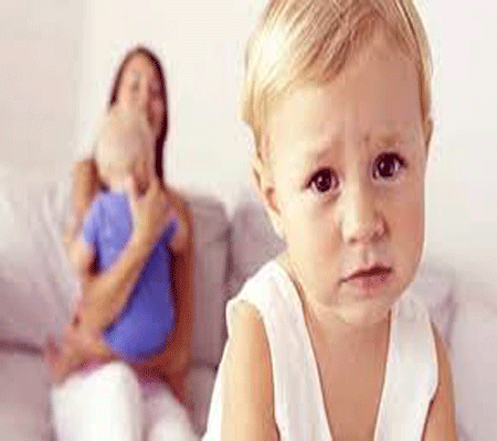التجاهل وسوء المعاملة يؤثران سلبا على وظائف مخ الطفل التجاهل وسوء المعاملة يؤثران سلبا على وظائف مخ الطفل