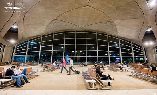 مطار الملكة علياء يستقبل حوالي 4 ملايين مسافر خلال النصف الأول من العام 2018 مطار الملكة علياء يستقبل حوالي 4 ملايين مسافر خلال النصف الأول من العام 2018