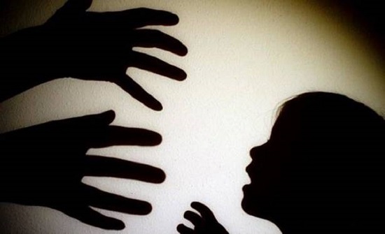 جريمة هزت سوريا.. أراد الانتقام من طليقته فقتل ابنته جريمة هزت سوريا.. أراد الانتقام من طليقته فقتل ابنته