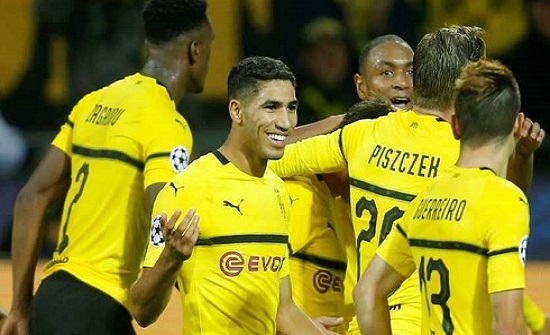 بالصورة : بعيدا عن الضجيج.. مراهق مغربي يبدع في دوري الأبطال