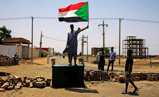 "تجمّع المهنيين السودانيين" يدعو لعصيان اعتباراً من الأحد "تجمّع المهنيين السودانيين" يدعو لعصيان اعتباراً من الأحد