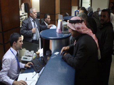توزيع 10 ملايين دينار من "دعم المحروقات" توزيع 10 ملايين دينار من "دعم المحروقات"