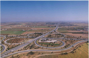 بلدية الرمثا تبحث تطوير وتنمية وسط المدينة  