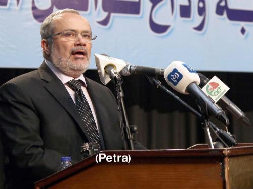 داود: سلطات الاحتلال تجاوزت الخطوط الحمراء في "الأقصى" داود: سلطات الاحتلال تجاوزت الخطوط الحمراء في "الأقصى"
