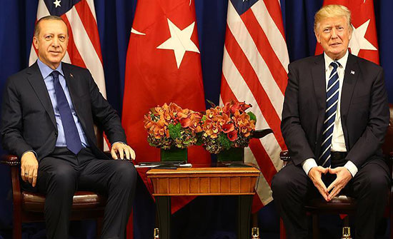 أردوغان يتباحث هاتفيا مع ترامب أردوغان يتباحث هاتفيا مع ترامب