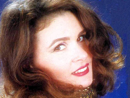 يسرا "خياطة".. في مسلسلها الرمضاني الجديد !