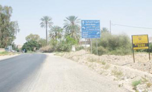 متصرف لواء الشونة الجنوبية بالوكالة يلتقي عددا من مواطني اللواء