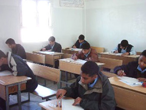 أمين عام التربية يتفقد قاعات الثانوية في عجلون