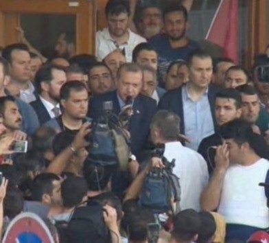 انقلاب تركيا يشغل الأردنيين عبر مواقع التواصل الاجتماعي انقلاب تركيا يشغل الأردنيين عبر مواقع التواصل الاجتماعي