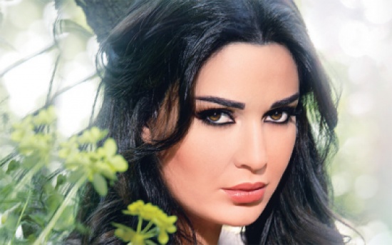 فيلم سيرين عبد النور يتوقف لأسباب أمنية