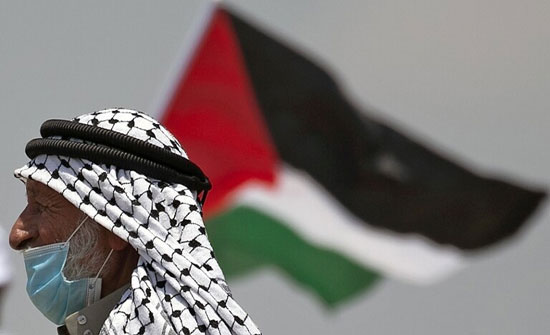 الإمارات تتبرع بـ40 ألف جرعة من لقاح "سبوتنيك V" الروسي لفلسطين الإمارات تتبرع بـ40 ألف جرعة من لقاح "سبوتنيك V" الروسي لفلسطين
