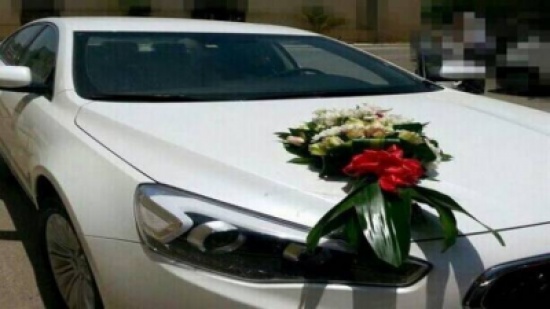 اشترى لحبيبته سيارة احلامها ثم صارحها انه مقلب _ شاهد ماذا فعلت