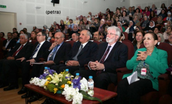 انطلاق فعاليات مؤتمر المدرسة الوطنية الارثوذكسية للغة الانجليزية انطلاق فعاليات مؤتمر المدرسة الوطنية الارثوذكسية للغة الانجليزية