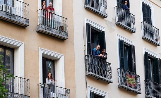 "حصيلة الموت" لكورونا تواصل تراجعها في إسبانيا